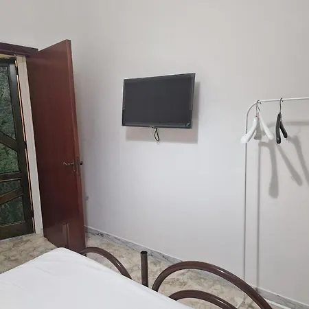 6 Posti, San Giovanni- 2 Camere,200m Dal Mare * גאליפולי