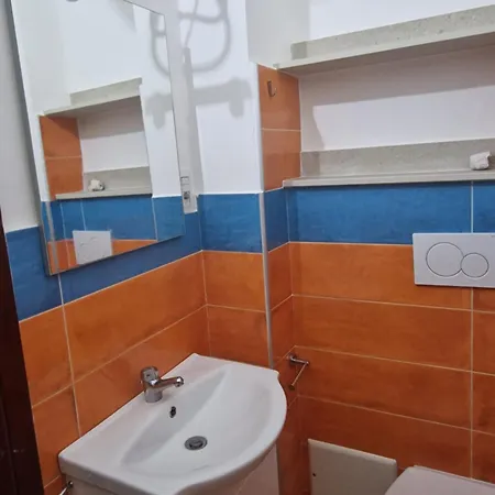 6 Posti, San Giovanni- 2 Camere,200m Dal Mare דירה *