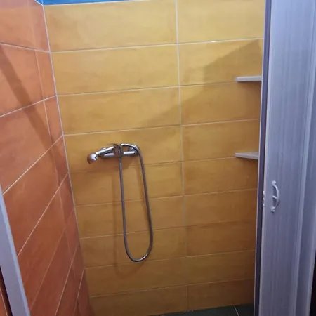 דירה 6 Posti, San Giovanni- 2 Camere,200m Dal Mare גאליפולי