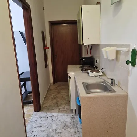 6 Posti, San Giovanni- 2 Camere,200m Dal Mare